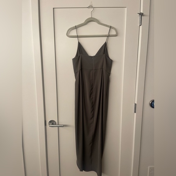 SHONA JOY SPAGHETTI STRAP DRESS - Picture 3 of 4